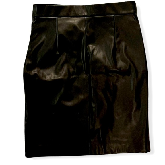 Dynamite Black Leather Skirt Size Small - Picture 3 of 3